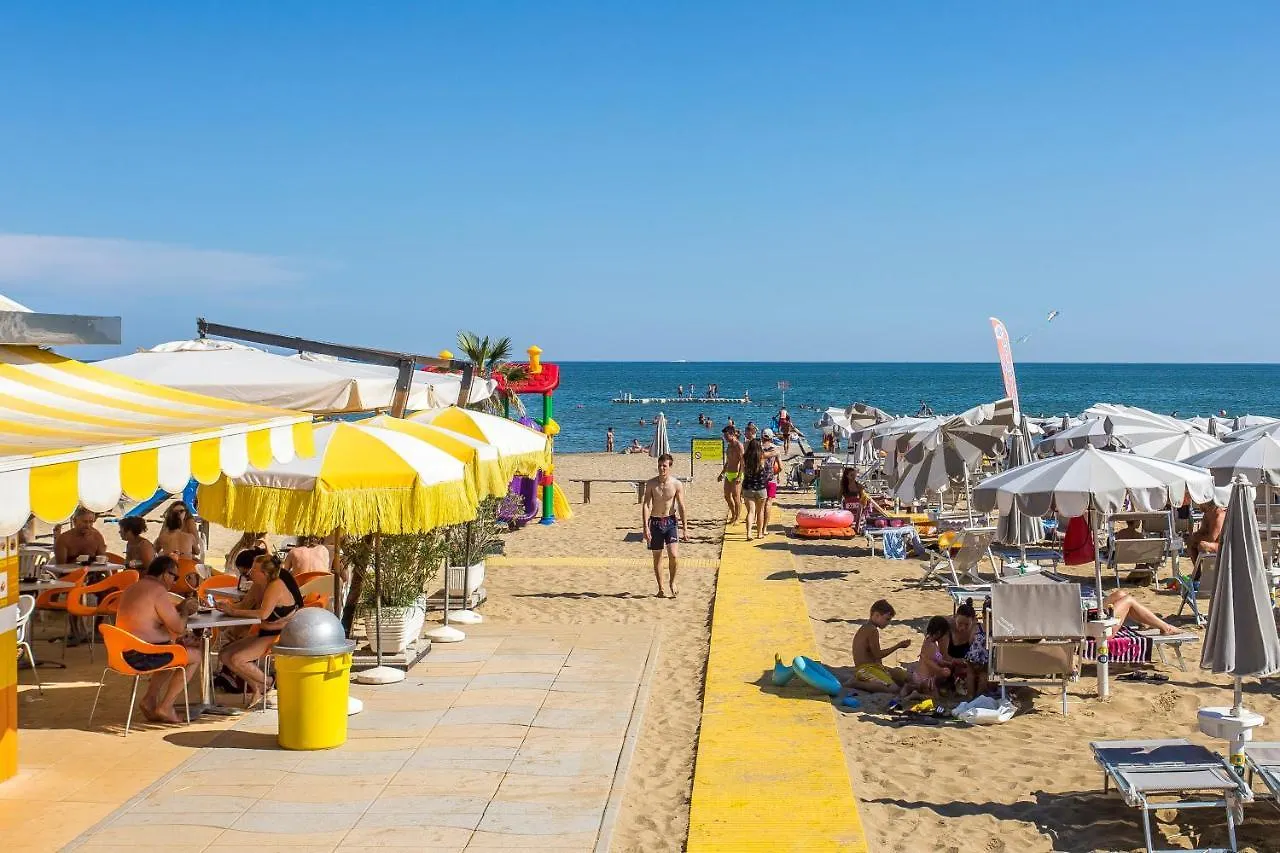 דירות לידו די ג'סולו Costa Del Sol